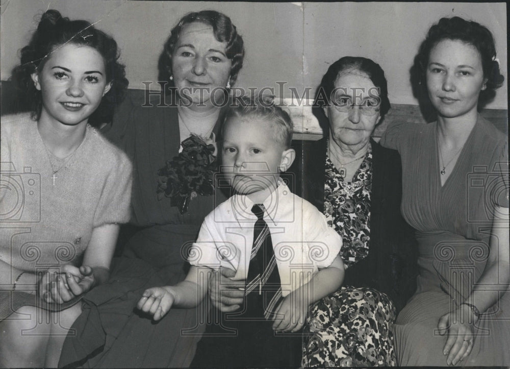 1957 Press Photo Mrs. Harley Morgan, her mother Mrs. Gano E. Senter - RSH05575 - Historic Images