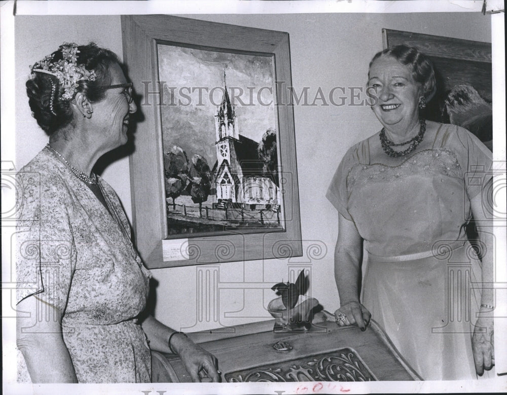 1959 Press Photo Chairman Mrs. Frances Asher and President Mrs. Gano S ...