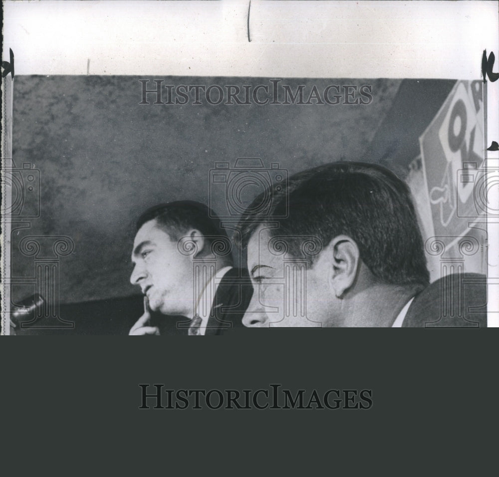 1953 Press Photo Pierre Salinger SEn. John F. Kennedy campaign press conference - Historic Images