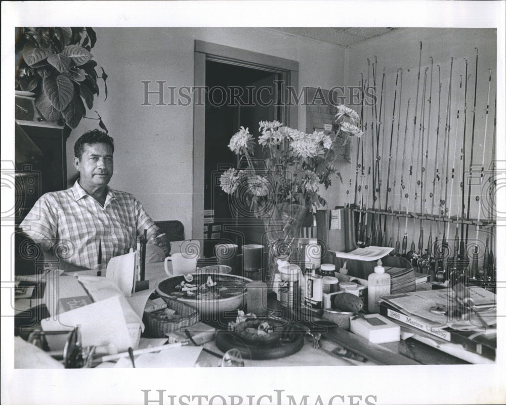 1966 Press Photo Capt Winters Old And New Office For Miss Pinellas At Bay Vista - Historic Images