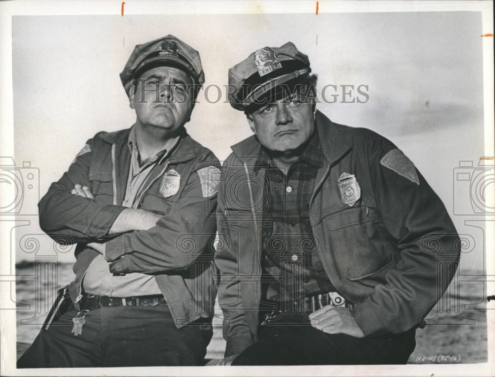 1970 Press Photo Actors Jonathan Winters &amp; Brian Keith - RSH06651 - Historic Images