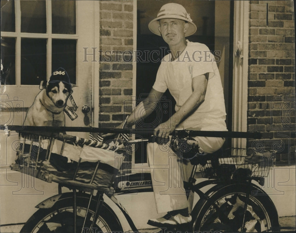 1977 Press Photo Benver TN Slim Denied Access to Parade For Bike And Dog - Historic Images