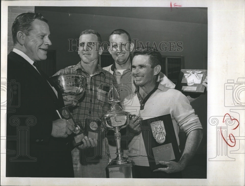 1961 Press Photo Stetson Intercollegiate Boat Racing Winners Receive Trophies - Historic Images