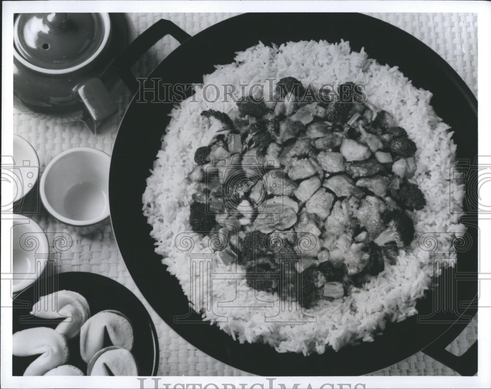 Press Photo Turkey Vegetables And Rice Oriental Dish National Turkey Federation - Historic Images