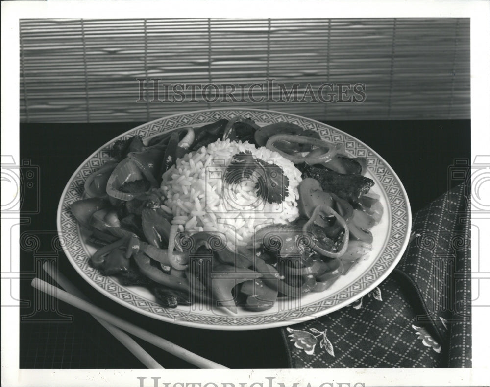 1986 Press Photo Beef And Pepper Stir-Fry - RSH07105 - Historic Images