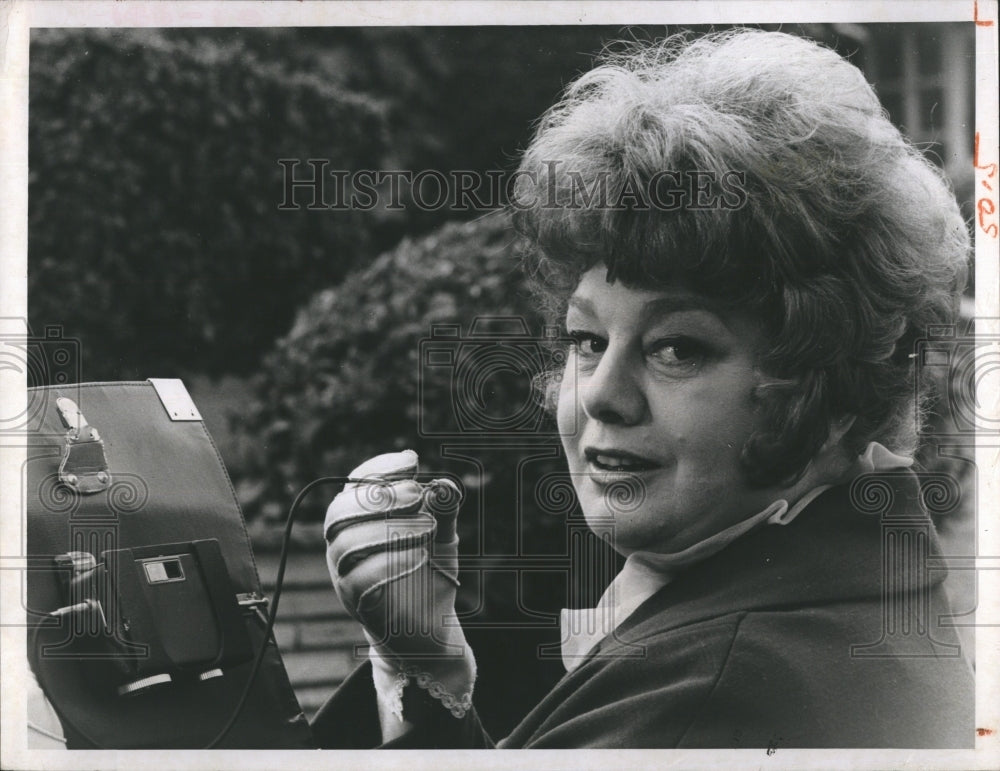 Press Photo Shelly Winters - Historic Images