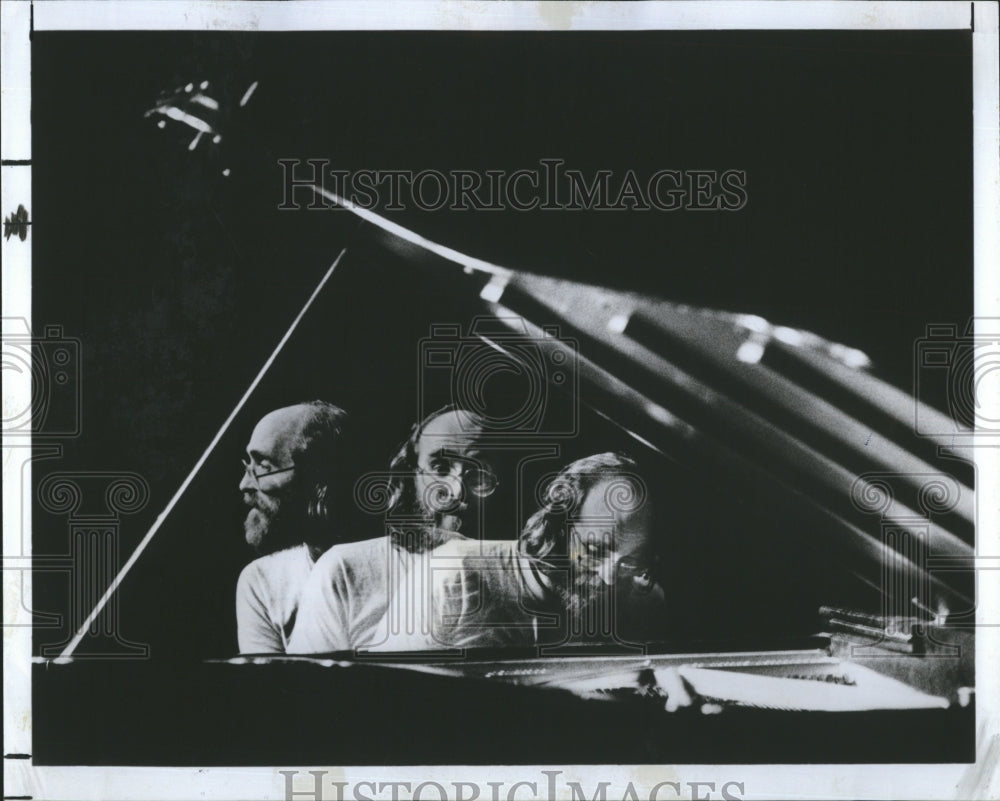 1987 Press Photo Classical Pianist George Winston to Perform at Eckard Hall - Historic Images