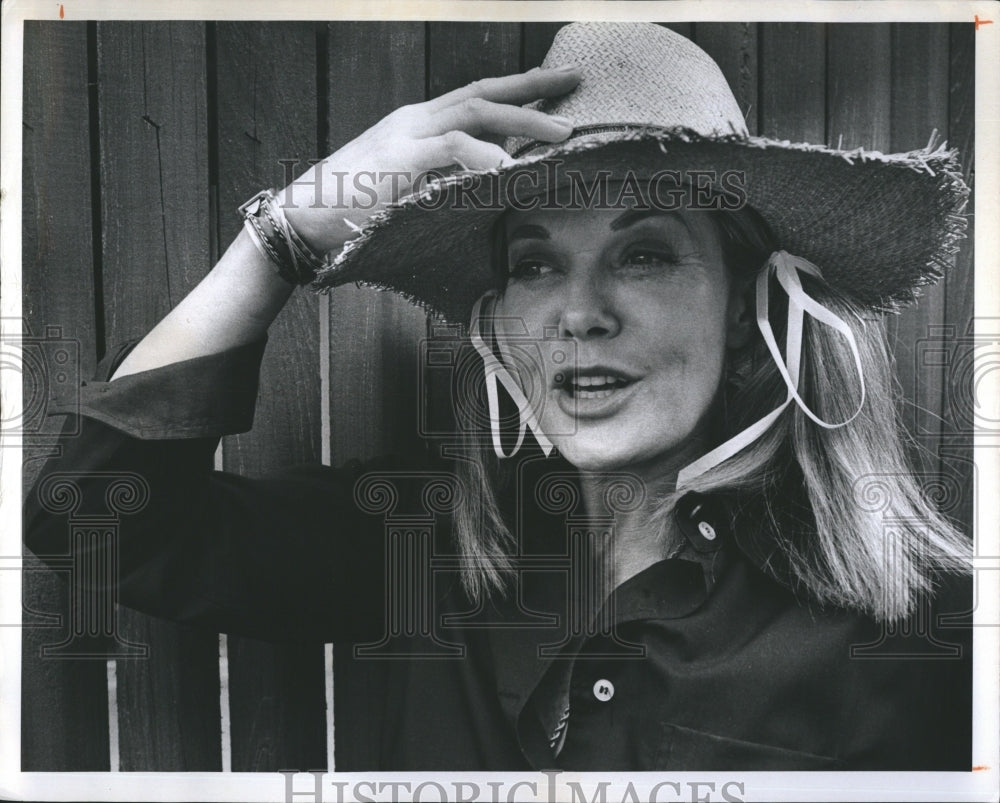 1973 Press Photo Janis Paige In Born Yesterday Play At Country Dinner Playhouse - Historic Images