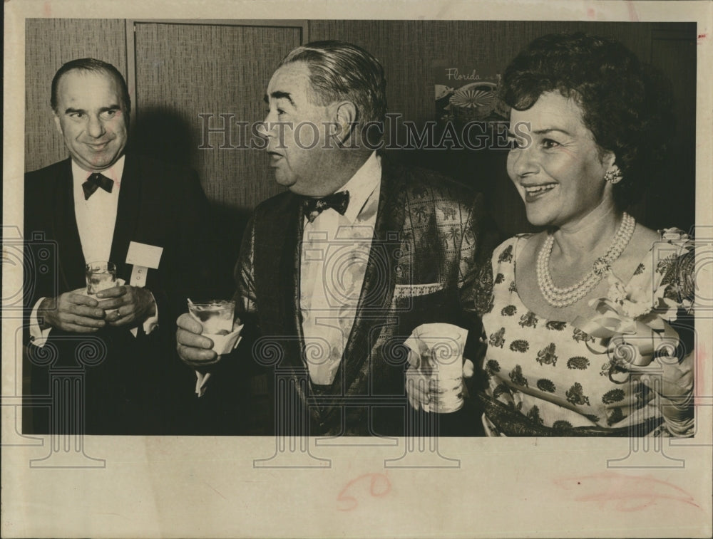 1963 Press Photo Dick Pope Promoter - Historic Images