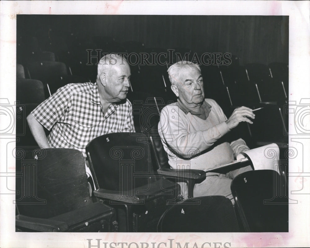 1964 Press Photo of playwright Albert Porter &amp; director Harvey Warren - Historic Images