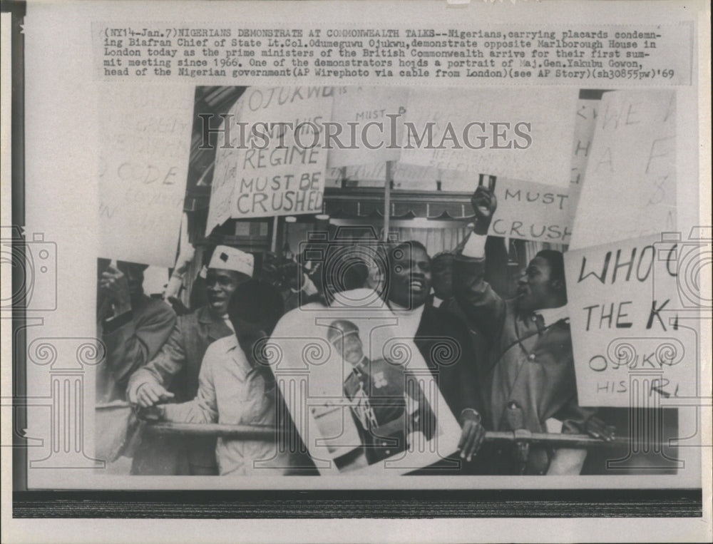 1969 Press Photo Nigerians london - Historic Images