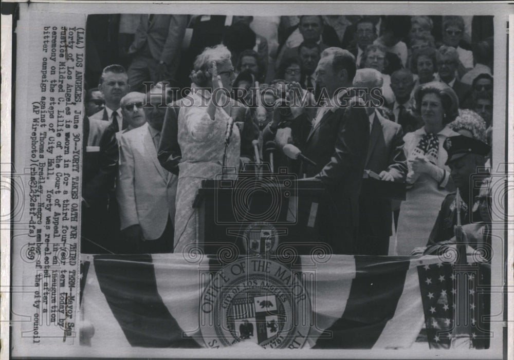 1969 Press Photo L.A. Mayor Sam Yorty - Historic Images