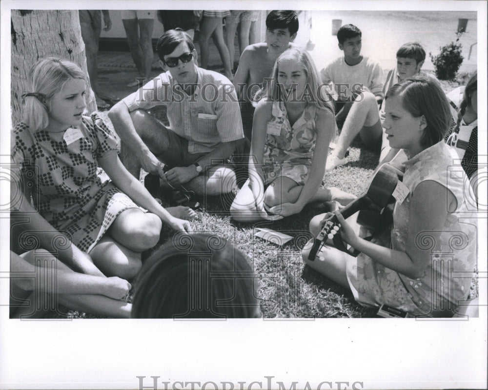 1968 Press Photo Florida Presbyterian College Library - Historic Images