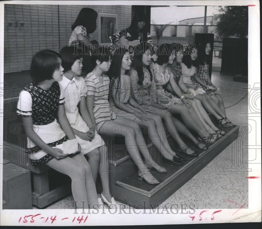 1971 Press Photo Florida Presbyterian College Exchange Students - Historic Images