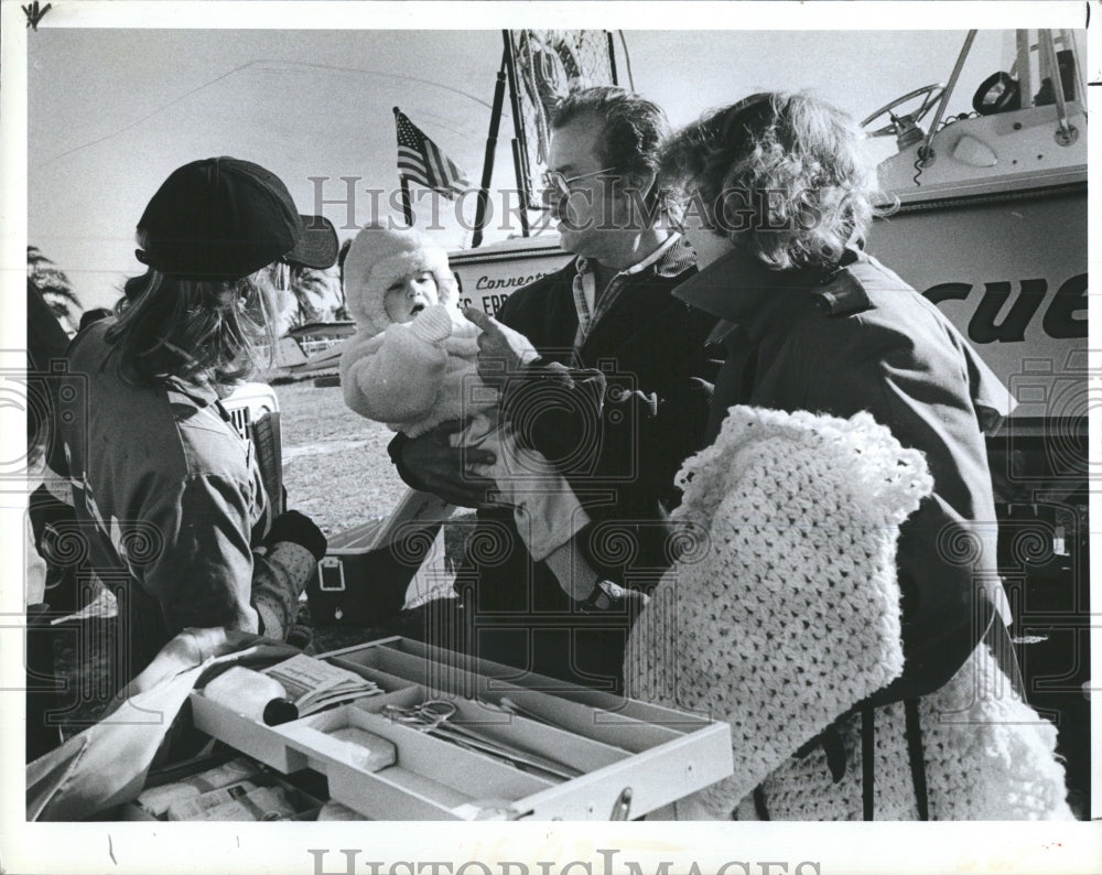1981 Press Photo Tom Mac Taggart Needed First Aid - Historic Images