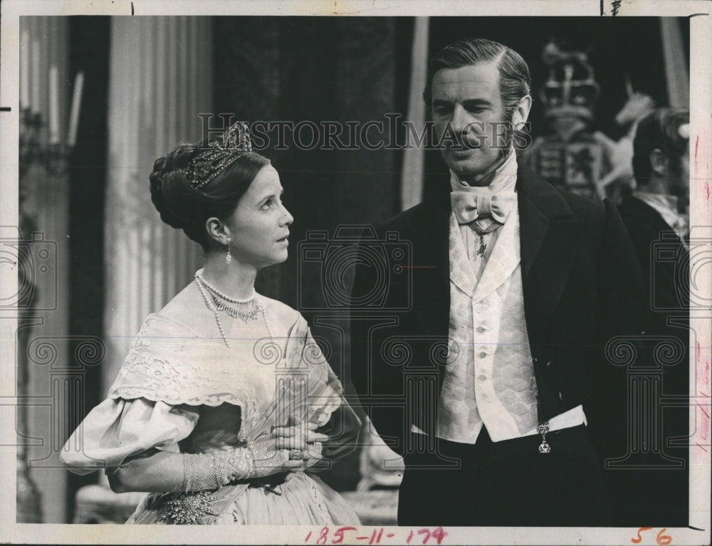 1969 Press Photo  Julie Harris - Historic Images