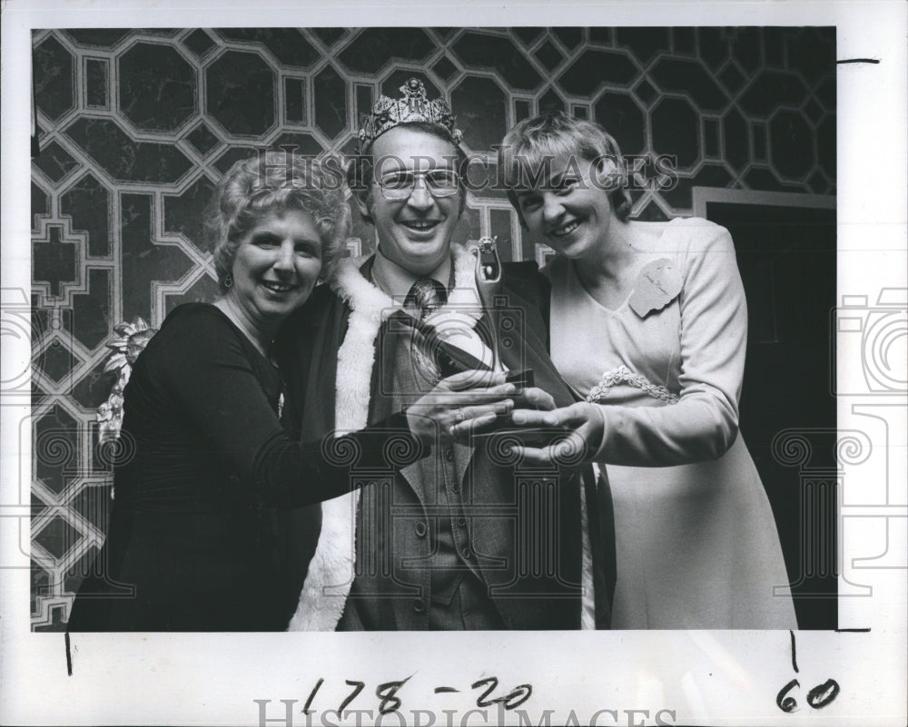 1977 Press Photo Dr Michael Diamond - RSH08985 - Historic Images