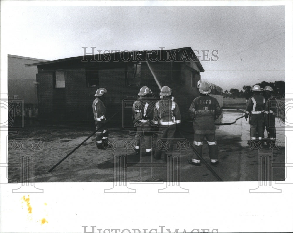 1989 Press Photo Fire at School - Historic Images