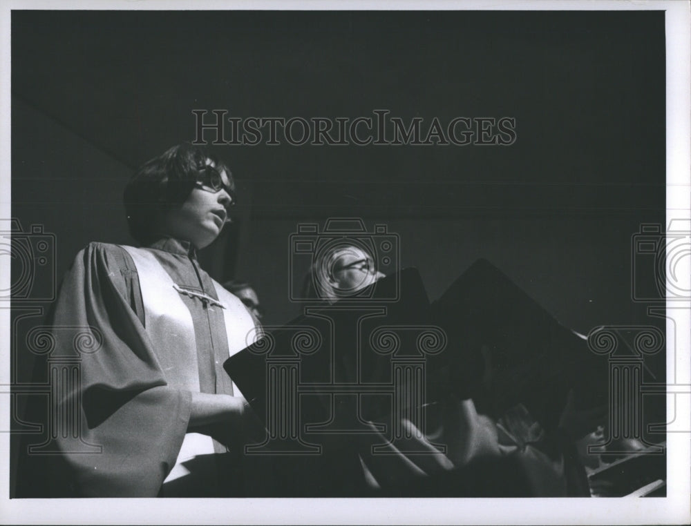 1969 Press Photo Woman of the Florida Presbyterian College Choir - RSH09321 - Historic Images