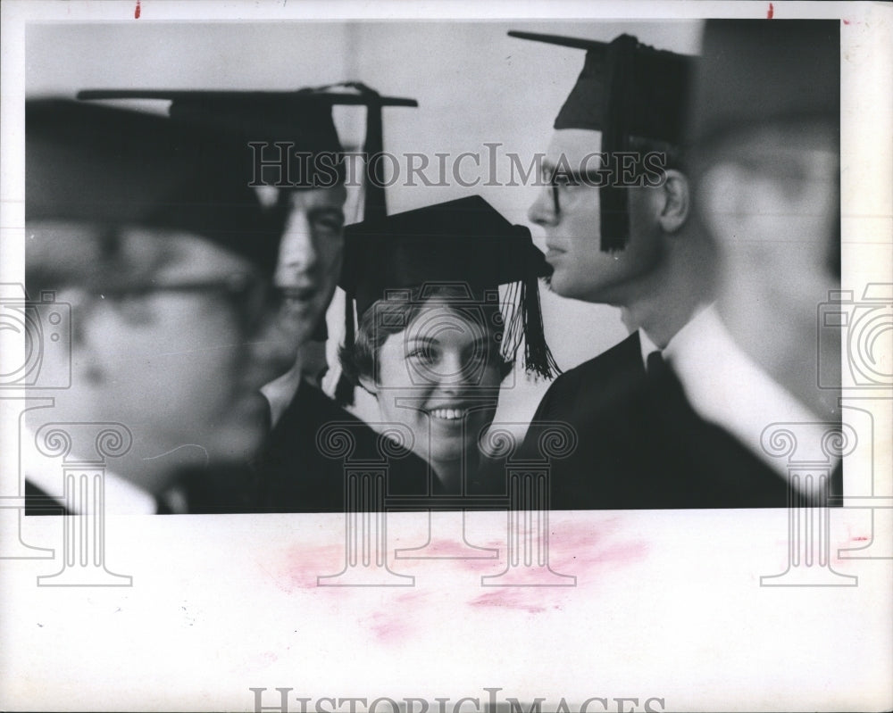 1967 Press Photo Sandra Turner, Florida Presbyterian College Graduation. - Historic Images