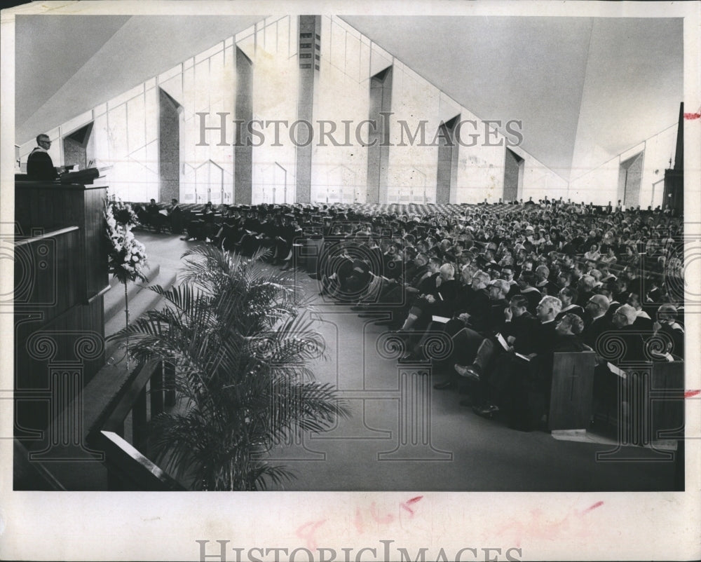 1967 Press Photo Former Governor LeRoy Collins speaks at Florida Presbyterian Co - Historic Images