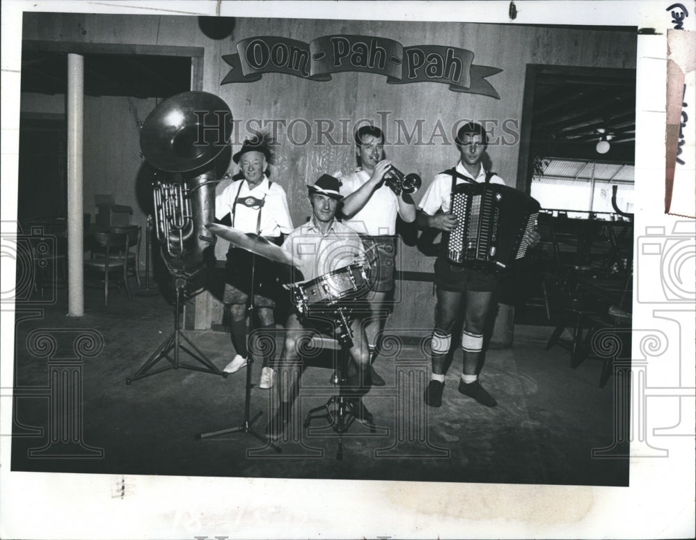 1979 Press Photo Band Members of Oom-PahPah. - Historic Images