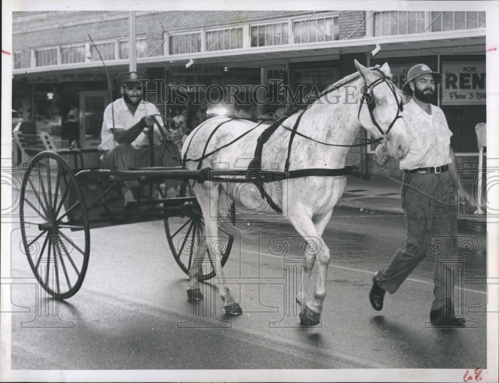 1959 Press Photo Re-enacting turn of the century Postal Deliveries - RSH09603 - Historic Images