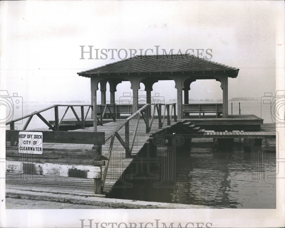 1965 Press Photo Condemned Dock Clearwater - Historic Images