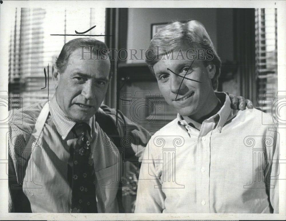 1983 Press Photo Actors Darren McGavin Jack Blessing Actors Small & Frye - Historic Images