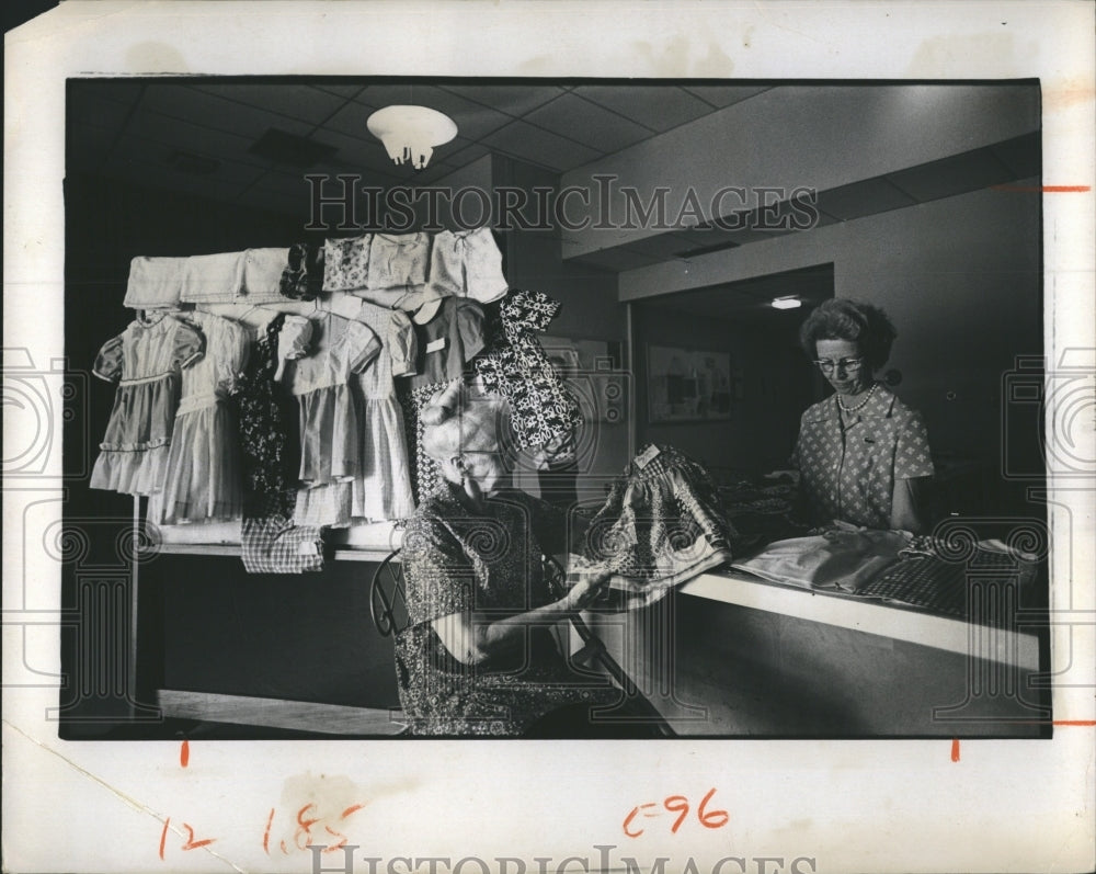 1973 Press Photo clothing sewn for the needy chidden - RSH10661 - Historic Images