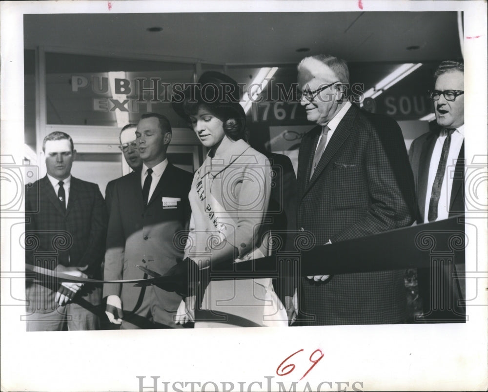 1965 Press Photo Southgate Shopping Center Opens - Historic Images