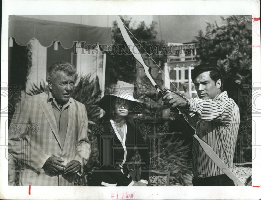 1970 Press Photo  Ralph Bellamy, Yvette Mimieux and George Maharis - Historic Images