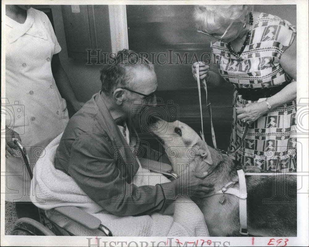 1970 Press Photo John J. BelMar and his guide dog Lady Neena - RSH10973 - Historic Images