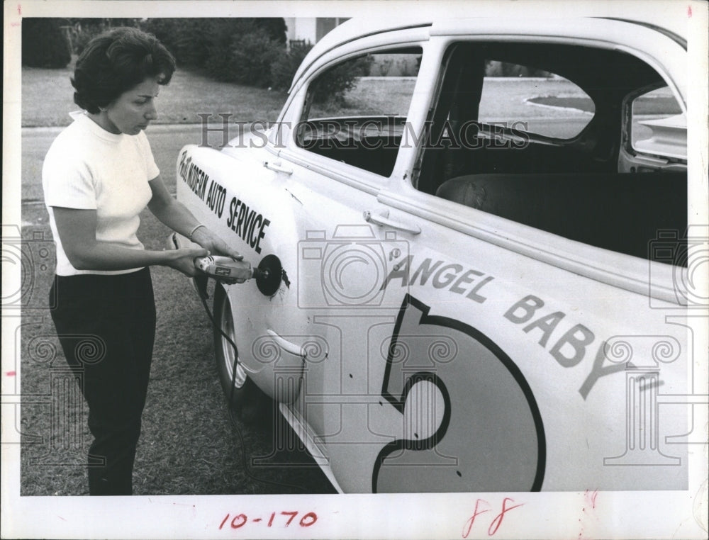 Press Photo Dolores Bennett in her 1953 Chevy Racer. - RSH10991 - Historic Images