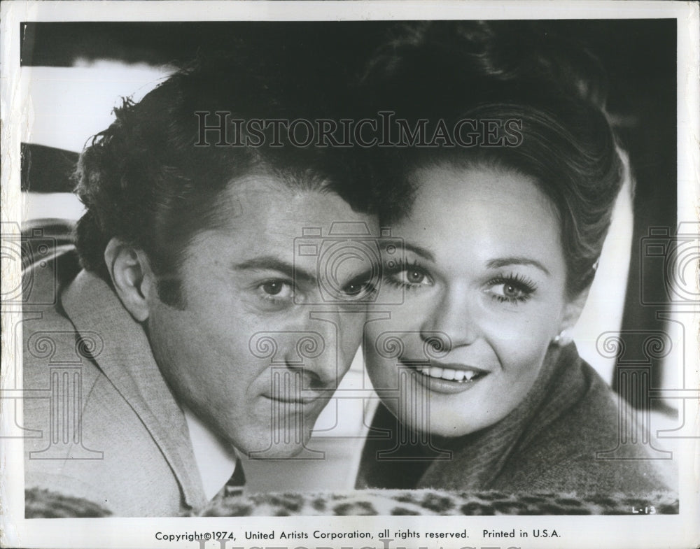 1975 Press Photo Dustin Hoffman and Valerie Perrine in "Lenny". - RSH11647 - Historic Images