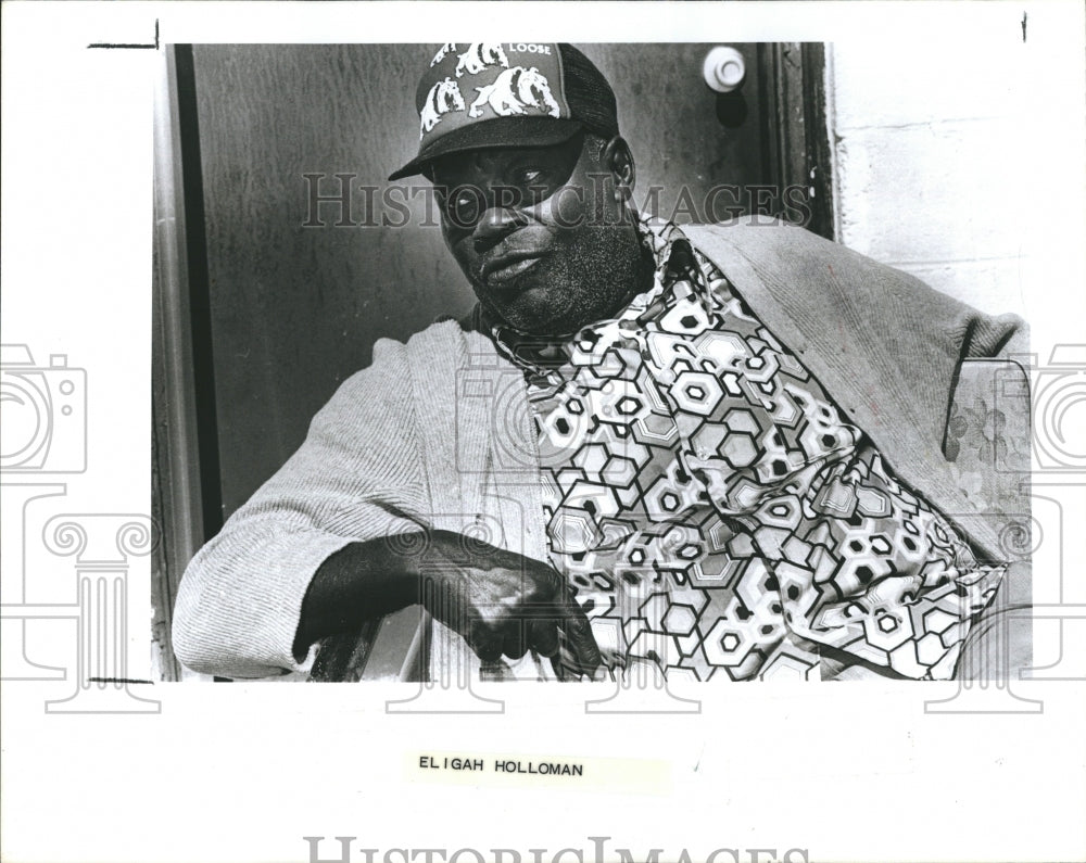 1988 Press Photo Eligah Holloman, the man in the picture. - RSH11735 - Historic Images