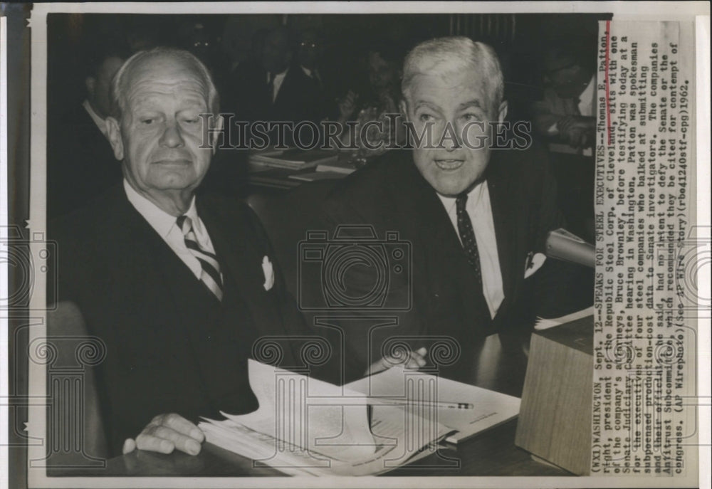 1962 Press Photo Thomas E. Patton Pres. Republic Steel Attorney Bruce Brownley - Historic Images