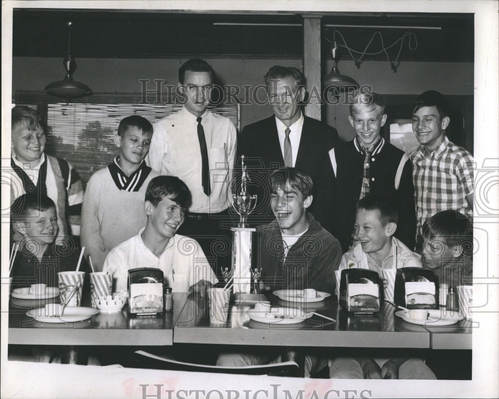 1966 Press Photo Seventh Grade Gulf High win PEDE conference - RSH12753 - Historic Images