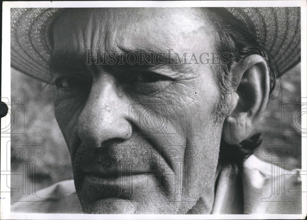 1971 Press Photo Kentuckian Joe Begley organized his neighbors against - Historic Images