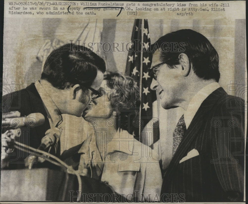 1973 Press Photo Ruckelshaus and Wife After Sworn in as Deputy Attorney General - Historic Images