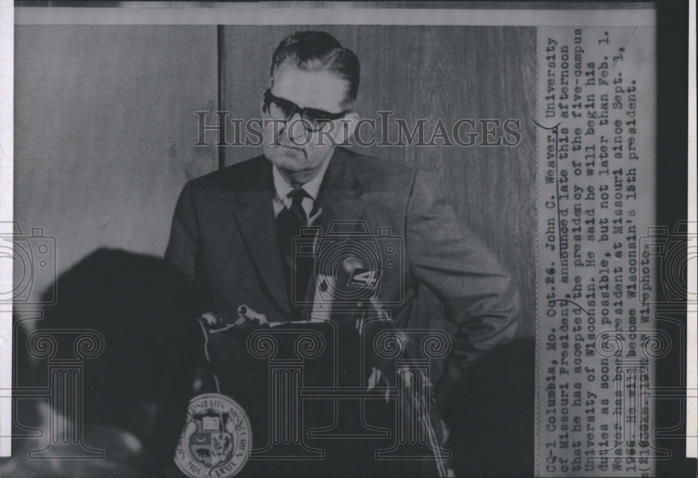 1970 Press Photo John C. Weaver announces his move to Wisconsin. - RSH13299 - Historic Images