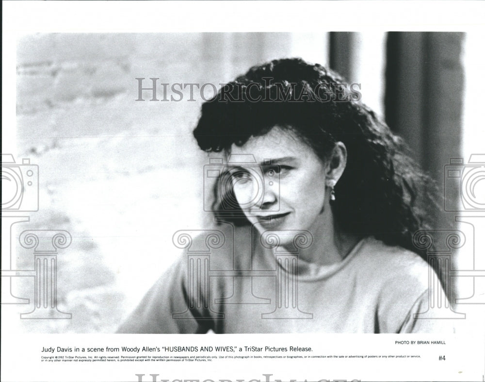1993 Press Photo Judy Davisin "husband and wives". - Historic Images