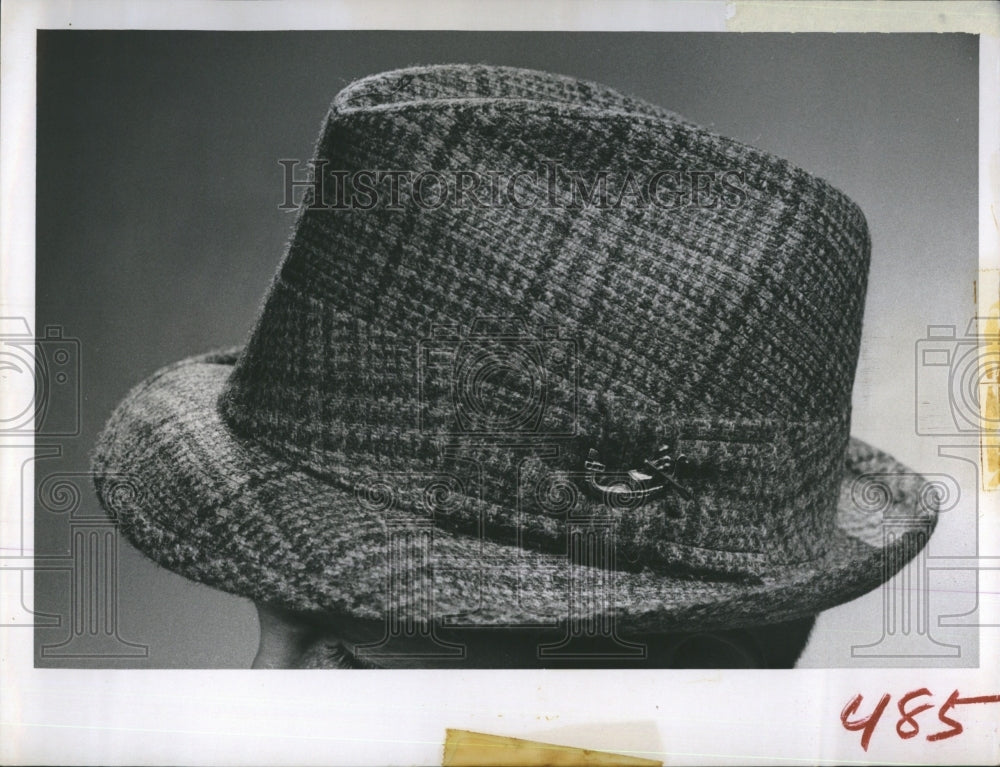 Press Photo Hats. - Historic Images