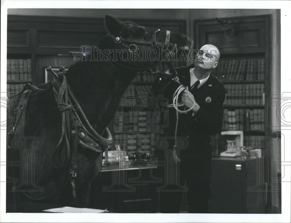 1986 Press Photo Richard Moll Actor Night Court - RSH13921 - Historic Images