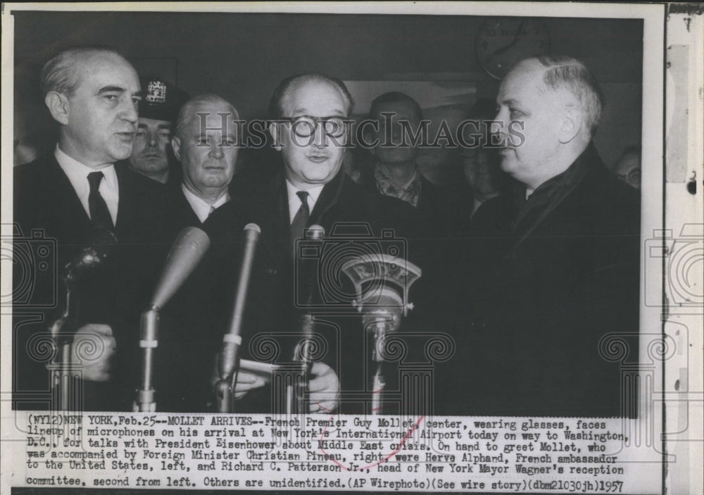 1957 Press Photo French Premier Guy Mollet New York International Airport - Historic Images