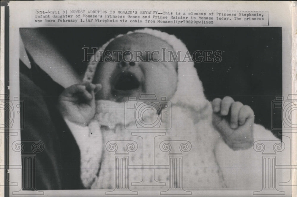 1965 Press Photo Princess Stephanie Daughter Princess Grace Prince Rainier - Historic Images