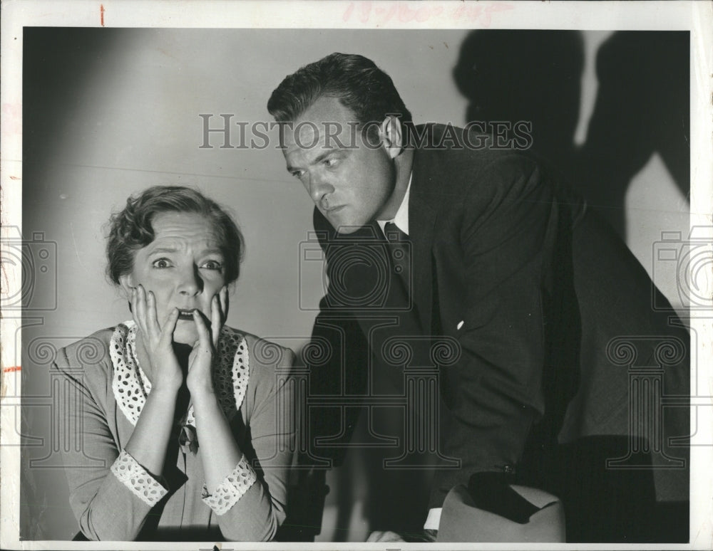 1973 Press Photo Helen Hayes Van Heflin Actors My Son John - RSH14157 - Historic Images