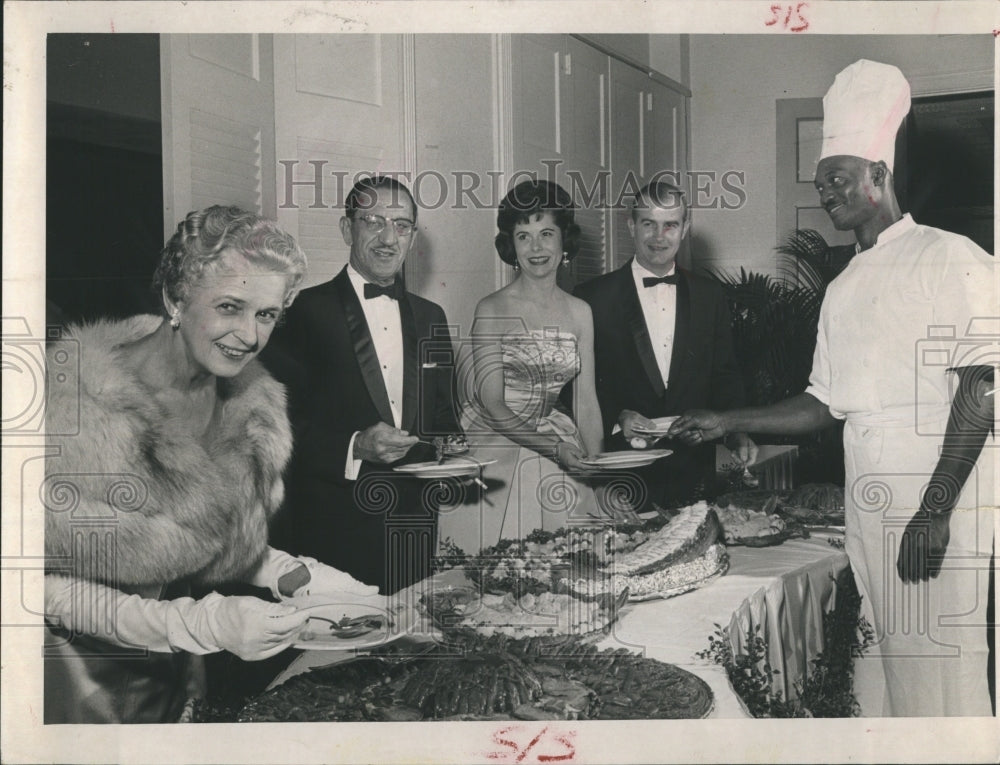 1963 Press Photo Mr. Mrs. Fred Schippert Mr. Mrs. Page Harris Chef James - Historic Images