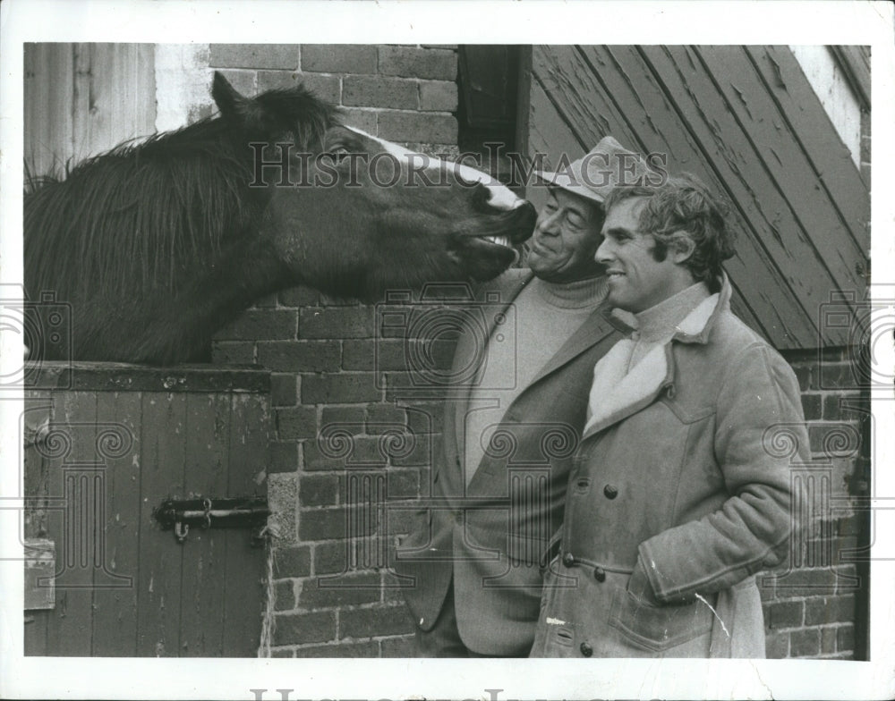 1972 Press Photo Rex Harrison And Burt Bacharach In Burt Bacharach Close To You - Historic Images