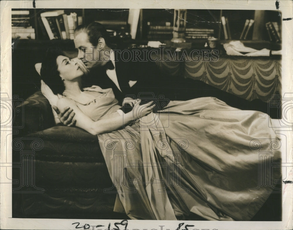 1950 Press Photo Rex Harrison &amp; Lilli Palmer on Broadway. - Historic Images